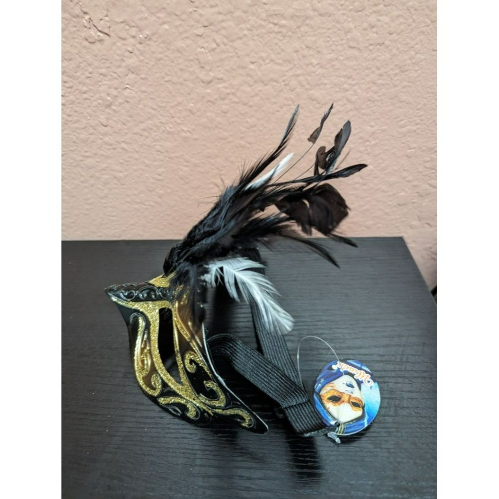 Ubauta Black and Gold Feathered Venetian Masquerade Mask Costume Accessory - Picture 2 of 2
